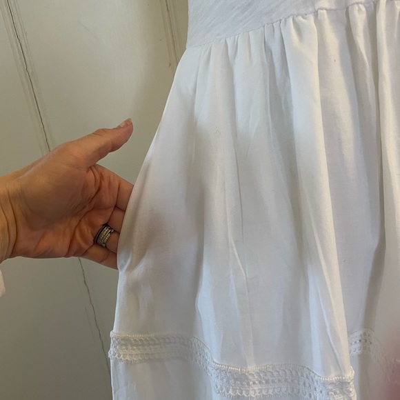 Boden, white, mixed media, cap sleeve dress. - Picture 10 of 10